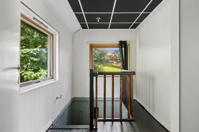 Charming detached house by the beautiful Skjækerfossen waterfall. Right next to fine areas for hunting, fishing and outdoor life. — image 13