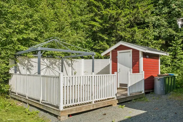 Charming detached house by the beautiful Skjækerfossen waterfall. Right next to fine areas for hunting, fishing and outdoor life. — image 22