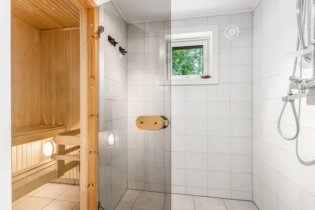 Charming detached house by the beautiful Skjækerfossen waterfall. Right next to fine areas for hunting, fishing and outdoor life. — image 9