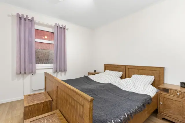 Stor 3-roms leilighet i 2.etg. m/heis. Garasje. Vaskerom. 2 bad. Innebod og utebod. Felles takterrasse. — bilde 16