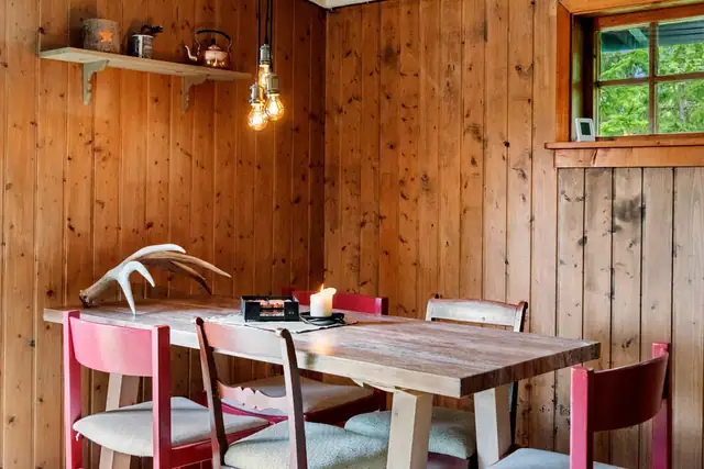 Superb family cabin near Risvatnet, part of a wonderful recreation area with good hunting! — image 13