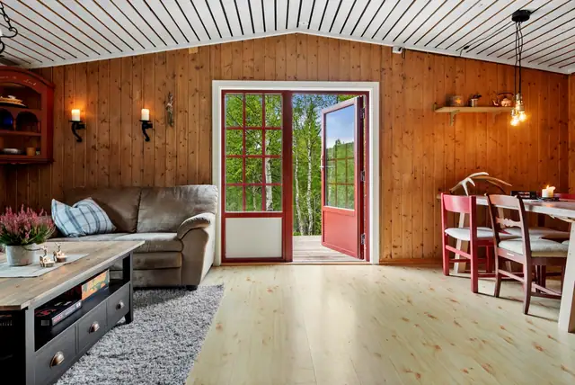 Superb family cabin near Risvatnet, part of a wonderful recreation area with good hunting! — image 6