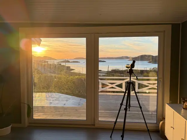 Kveldsbilde fra stue. (BIlde tatt av selger)